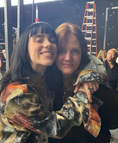 Billie Eilish photo 902