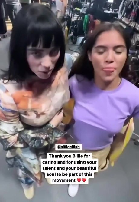 Billie Eilish photo 908