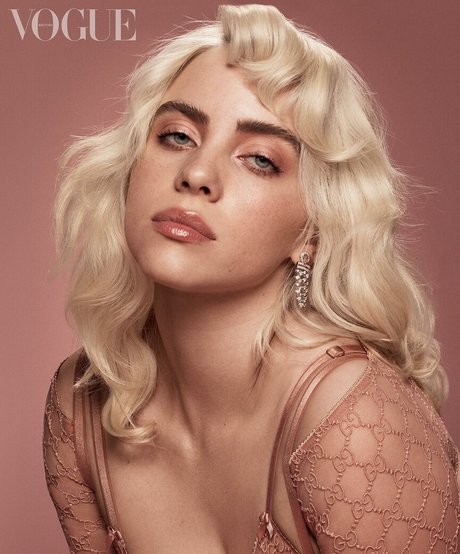 Billie Eilish photo 910