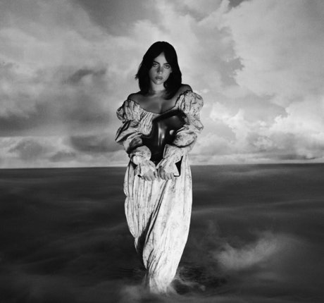 Billie Eilish photo 1028