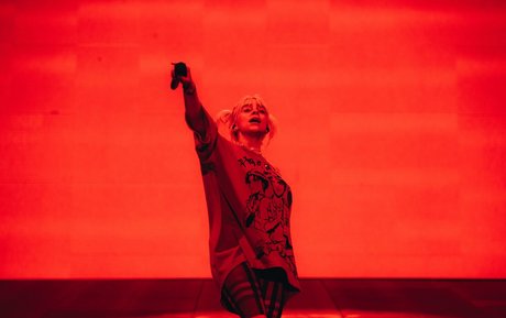 Billie Eilish photo 1069
