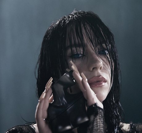 Billie Eilish photo 1242