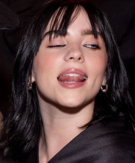 Billie Eilish photo 1268