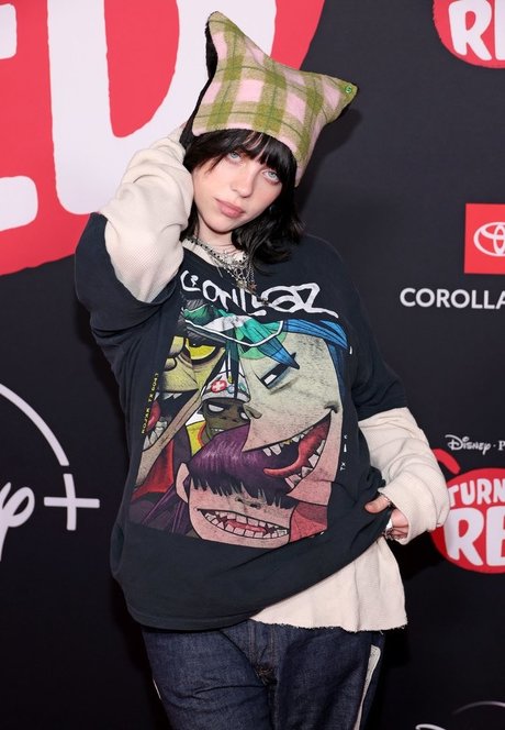 Billie Eilish photo 1304