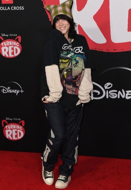 Billie Eilish photo 1313