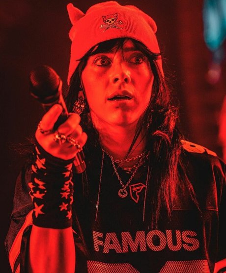 Billie Eilish photo 1339