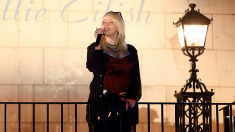 Billie Eilish photo 1376