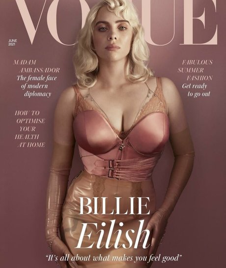 Billie Eilish photo 1385