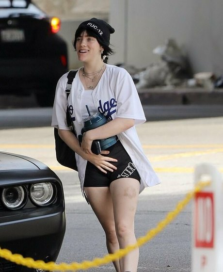 Billie Eilish photo 1394