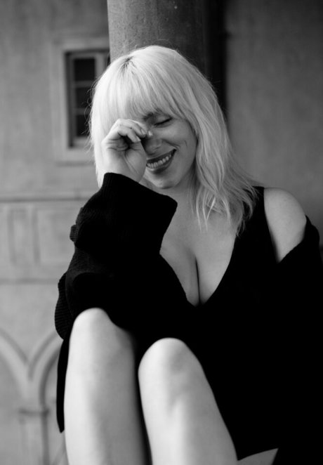 Billie Eilish photo 1470
