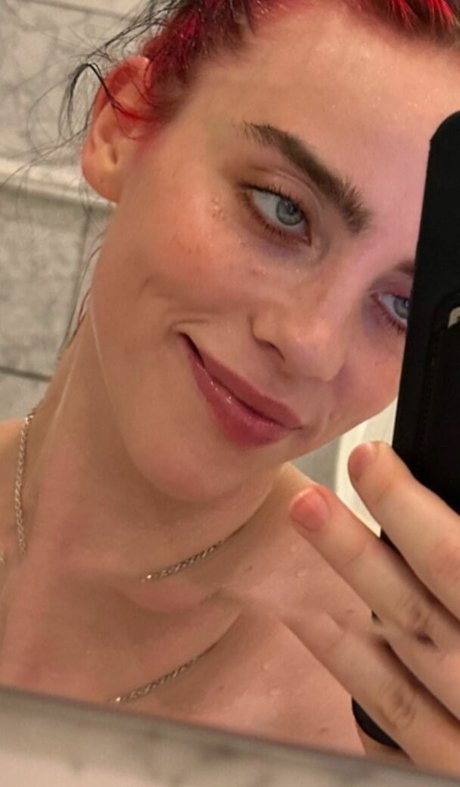 Billie Eilish photo 1504