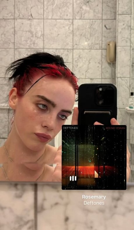 Billie Eilish photo 1506