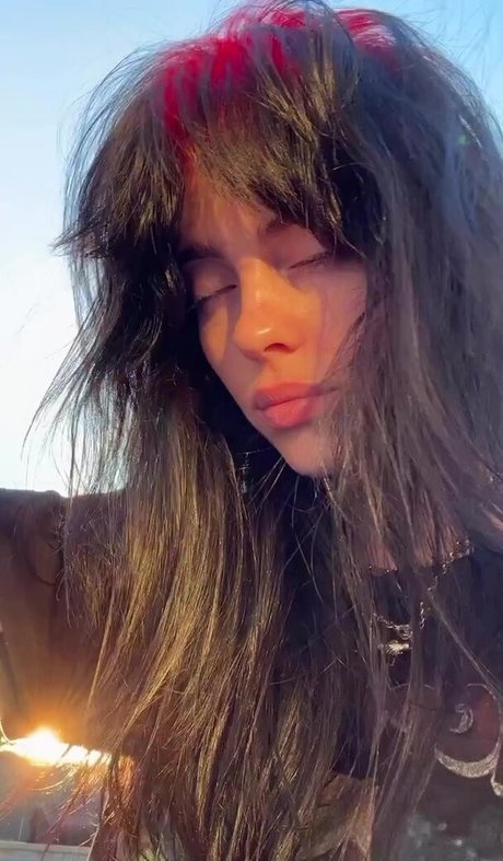 Billie Eilish photo 1523