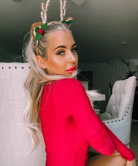 Billie Loves photo 27