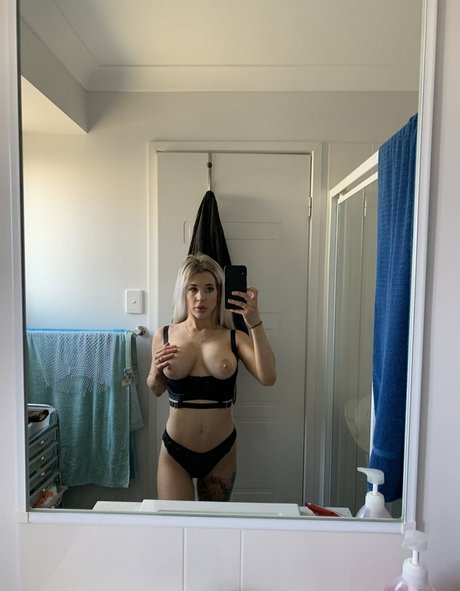 Billie Loves photo 50