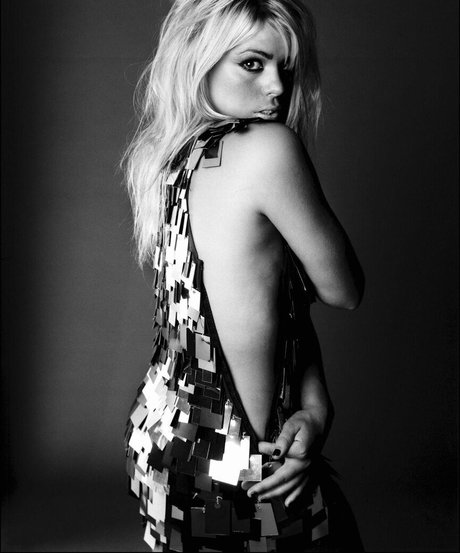 Billie Piper photo 59