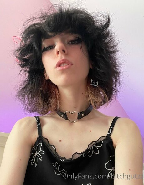 Bitchgutzz photo 43