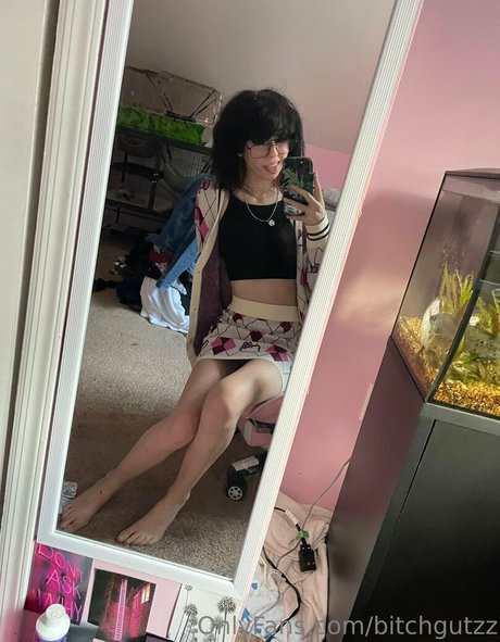 Bitchgutzz photo 45