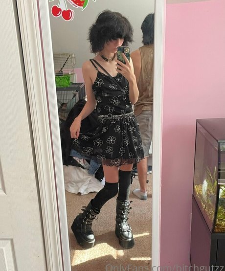 Bitchgutzz photo 50