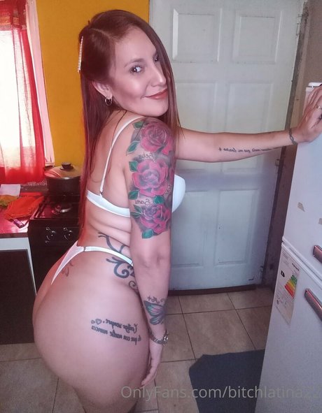 Bitchlatina22 photo 42