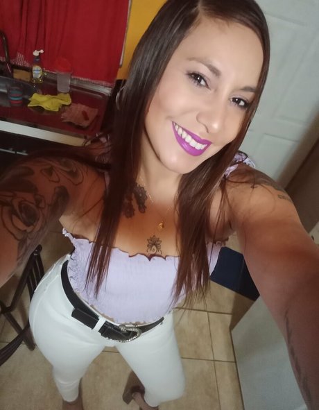 Bitchlatina22 photo 47