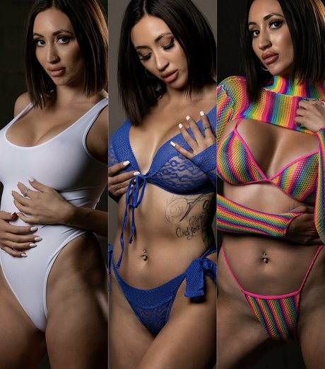 Blaire Johnson photo 3