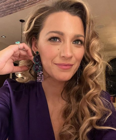 Blake Lively photo 214