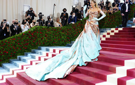 Blake Lively photo 255