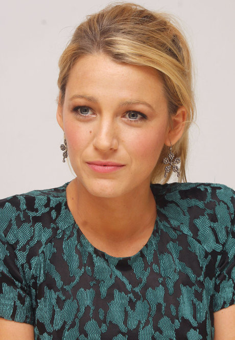 Blake Lively photo 402