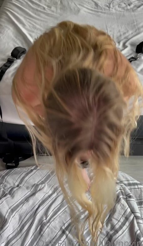 Blondebarbie18 photo 67