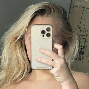 Profile photo of Blondebarbie18