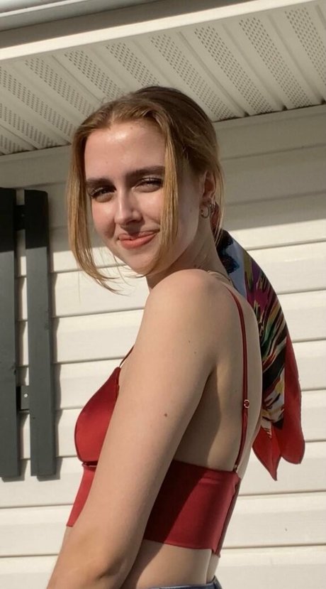 Profile photo of BlondeLindsayLohan