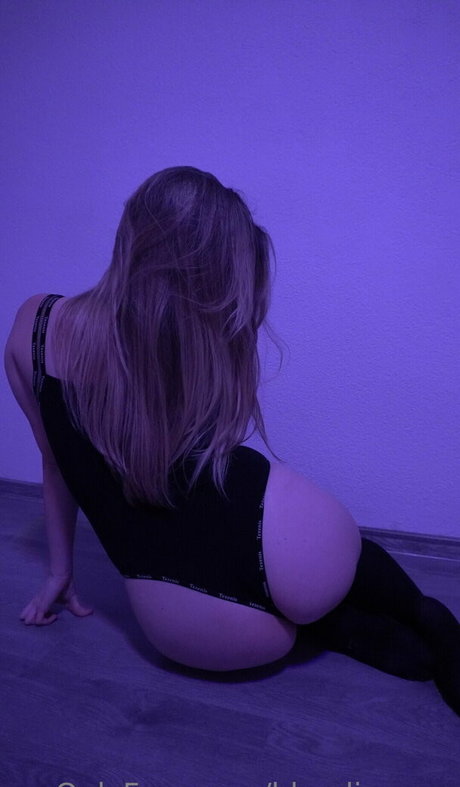 Blondieasmr photo 52