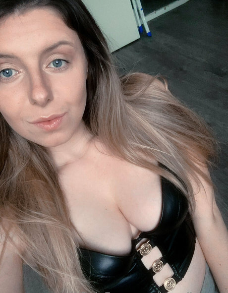 Blondieasmr photo 61