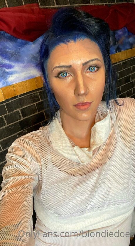 Blondiedoes photo 12