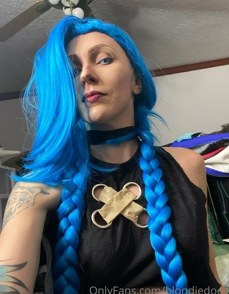 Blondiedoes photo 17