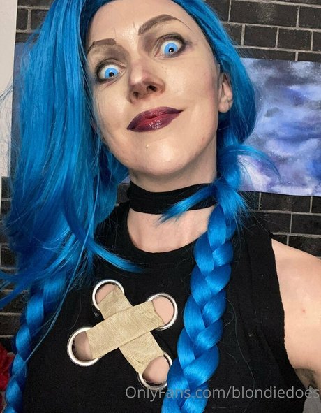 Blondiedoes photo 18