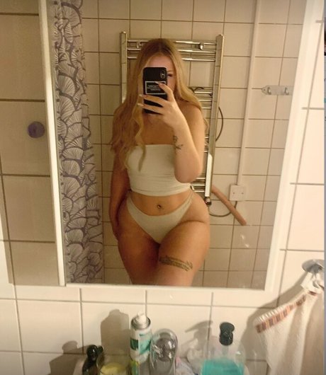 Blondieebabez photo 15