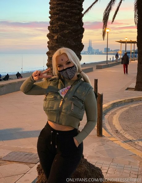 Blondiefesserfree photo 57