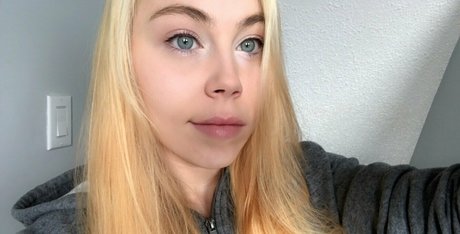 Blondiesbooty photo 15