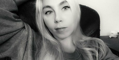 Blondiesbooty photo 55