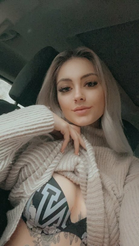 Blondifree photo 6