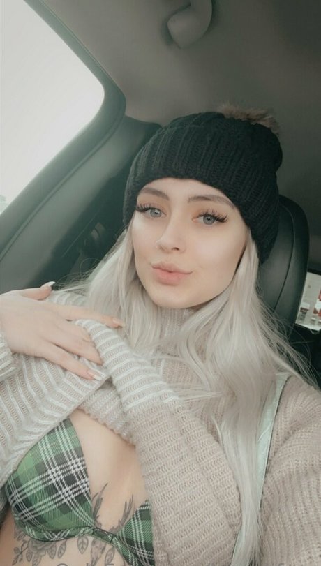 Blondifree photo 7