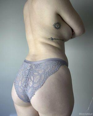 BlossyBlue photo 51