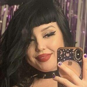 Profile photo of BlossyBlue