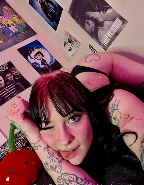 Bluddycherryfree photo 46