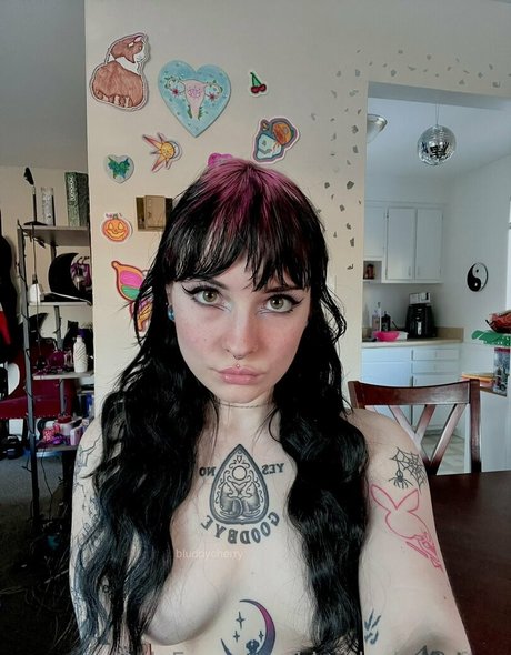 Bluddycherryfree photo 49