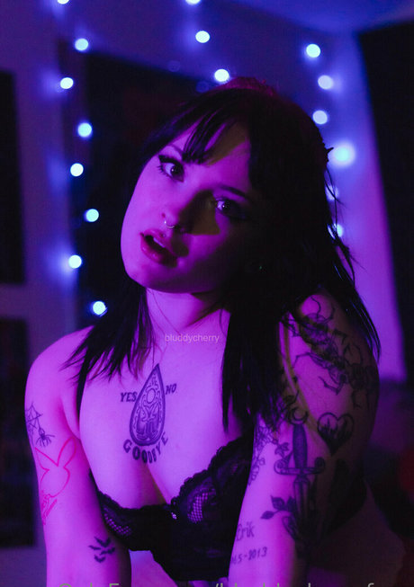 Bluddycherryfree photo 52