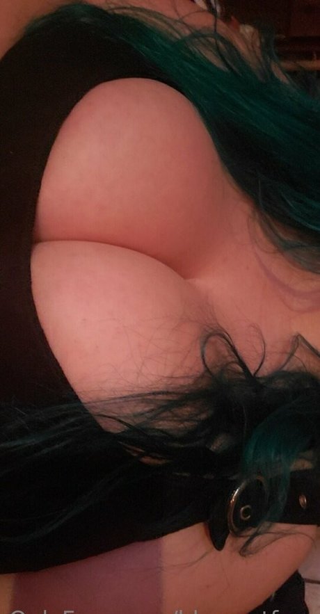 Bluewutfree photo 78