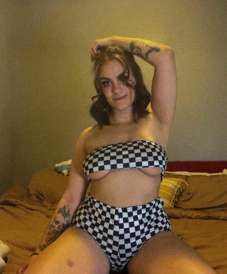 Bobbisprettypalace photo 99